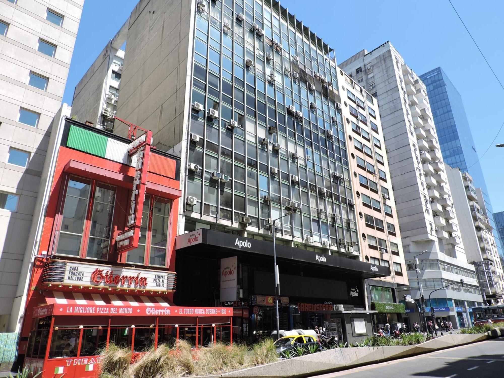 Апартаменты 4 Ventanales Sobre La Avenida Corrientes Буэнос-Айрес Экстерьер фото